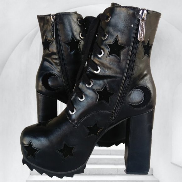 KILLSTAR 7 BLACK PLATFORM ANKLE BOOTS STARGAZER CRESCENT MOON STARS goth - Picture 3 of 15